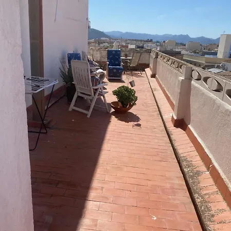 Double In Shared - Private Space In Centre לינה וארוחת בוקר 3*