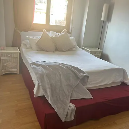 Double In Shared - Private Space In Centre 3*